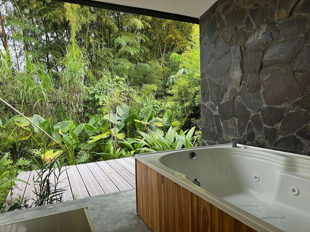 Double Room, Balcony, Garden View