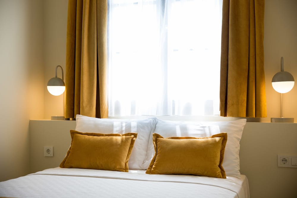 Standard Double Room - Photo 14