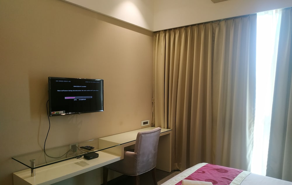 Deluxe Double Room - Photo 17