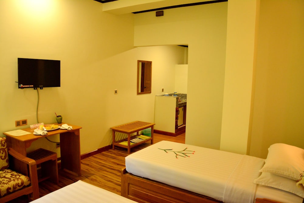 Superior Twin Room photo 2