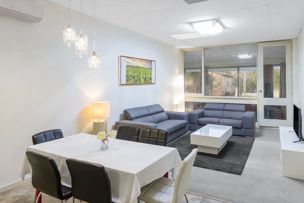 Basic Apartment