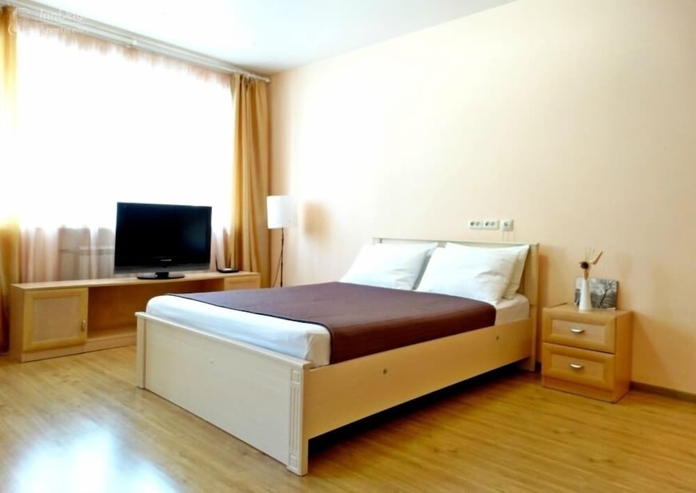 Apartment photo 2