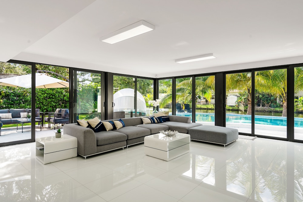 Family House photo 1