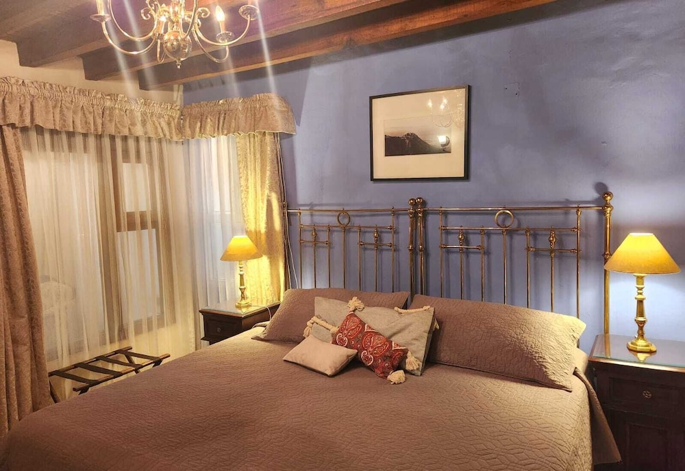 Family Suite - Photo 10