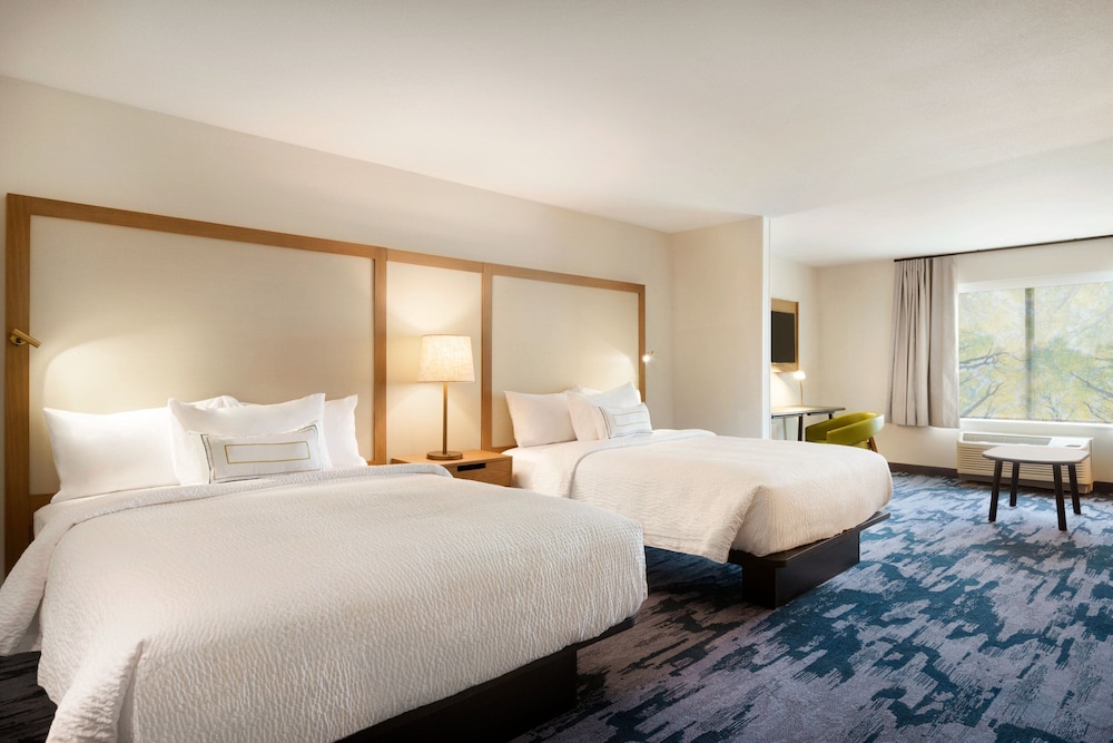 Suite, Multiple Beds photo 2