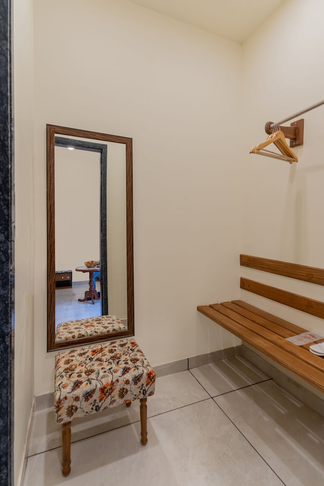 Deluxe with Jacuzzi - Photo 7