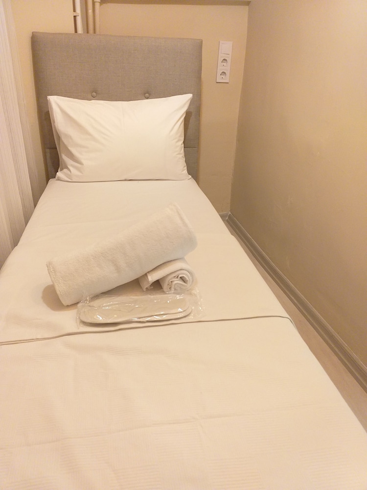 Standard Single Room, 1 Twin Bed photo 2