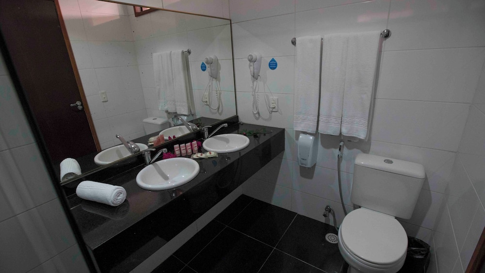 Deluxe Room, 1 Bedroom photo 3