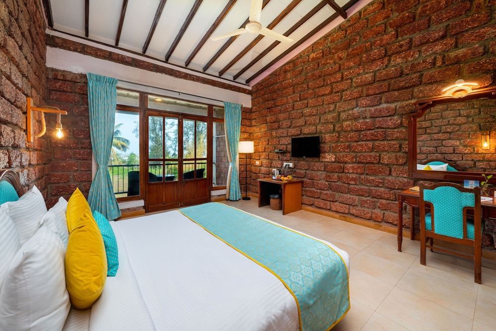 Sea Breeze Suite photo 1