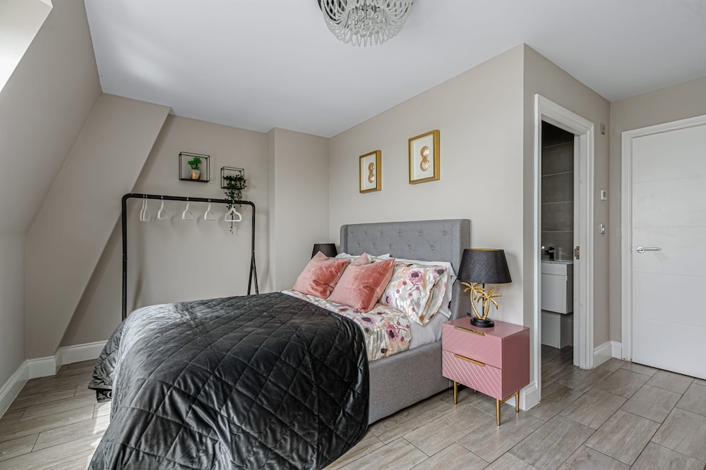 Apartament na szczycie w Brighton Beach City z widokiem na morze i balkonem, Zdjęcie 9