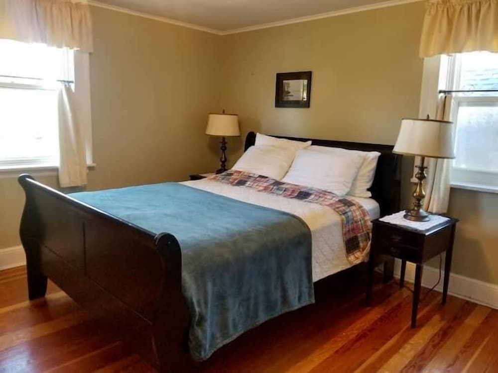 Standard Room photo 2