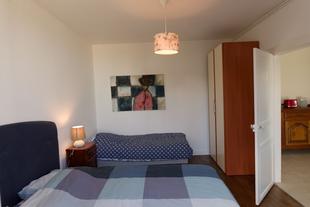 House, Ensuite, River View photo 3