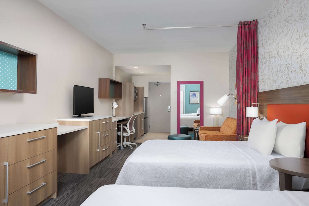Studio, 2 Queen Beds, Accessible (Hearing) photo 1