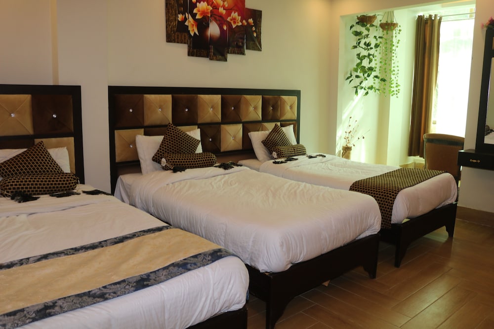 Executive Triple Room photo 3