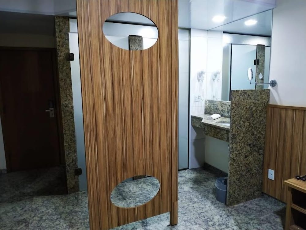 Luxo Casal Com Ceia De Ano Novo Incluso