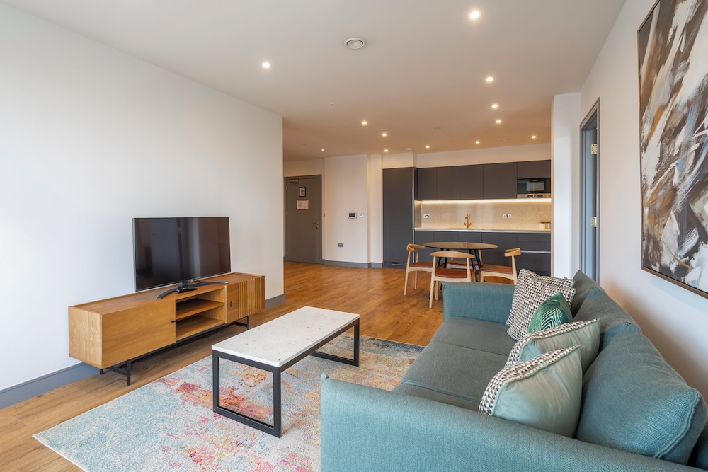 Urban Vista Rooftop Living, Photo 16