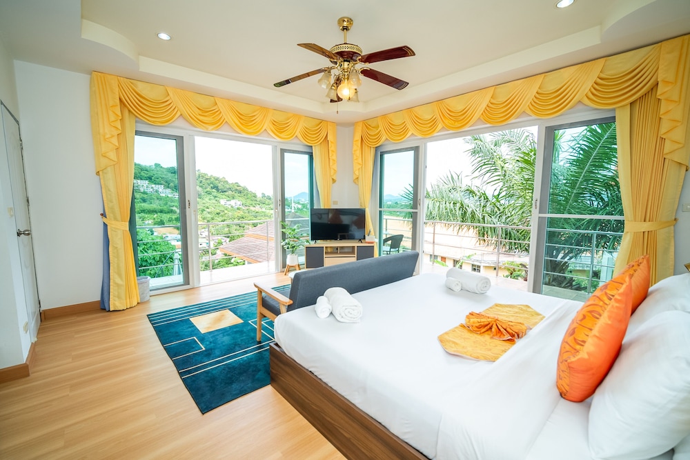 Seaview Deluxe photo 1