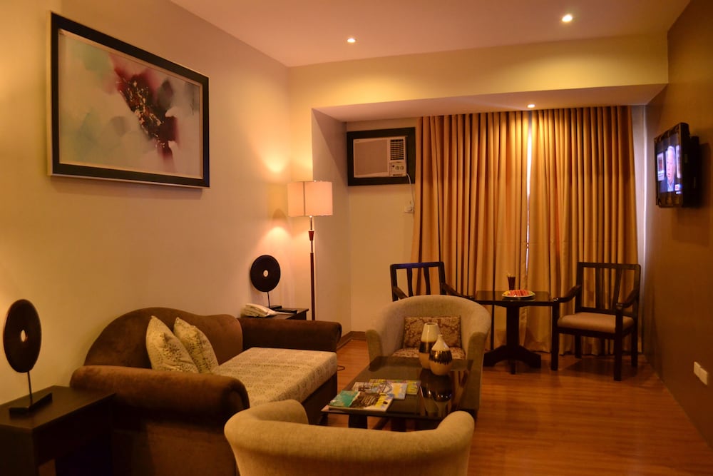 Executive Suite photo 3