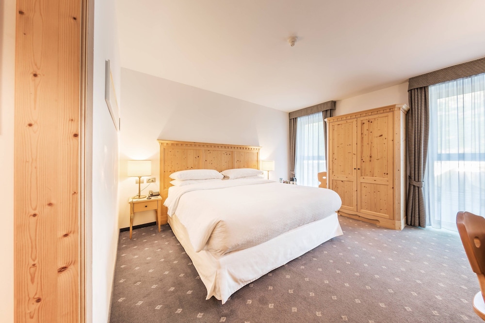 Classic Room, 1 King Bed - Photo 3