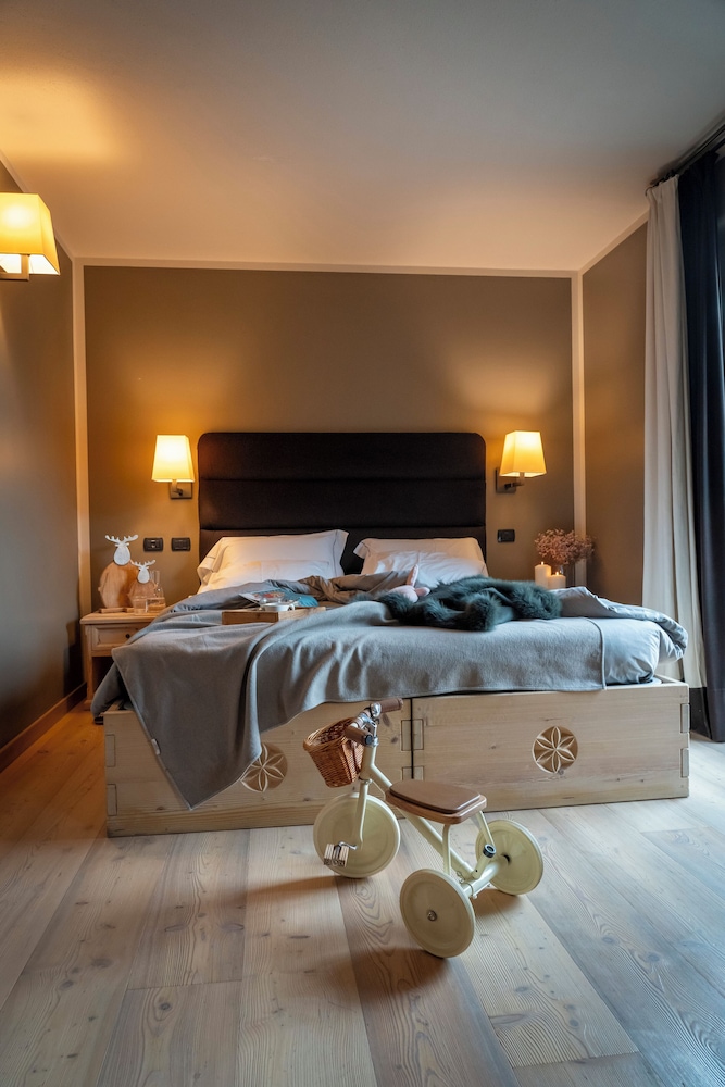 Superior Triple Room photo 3