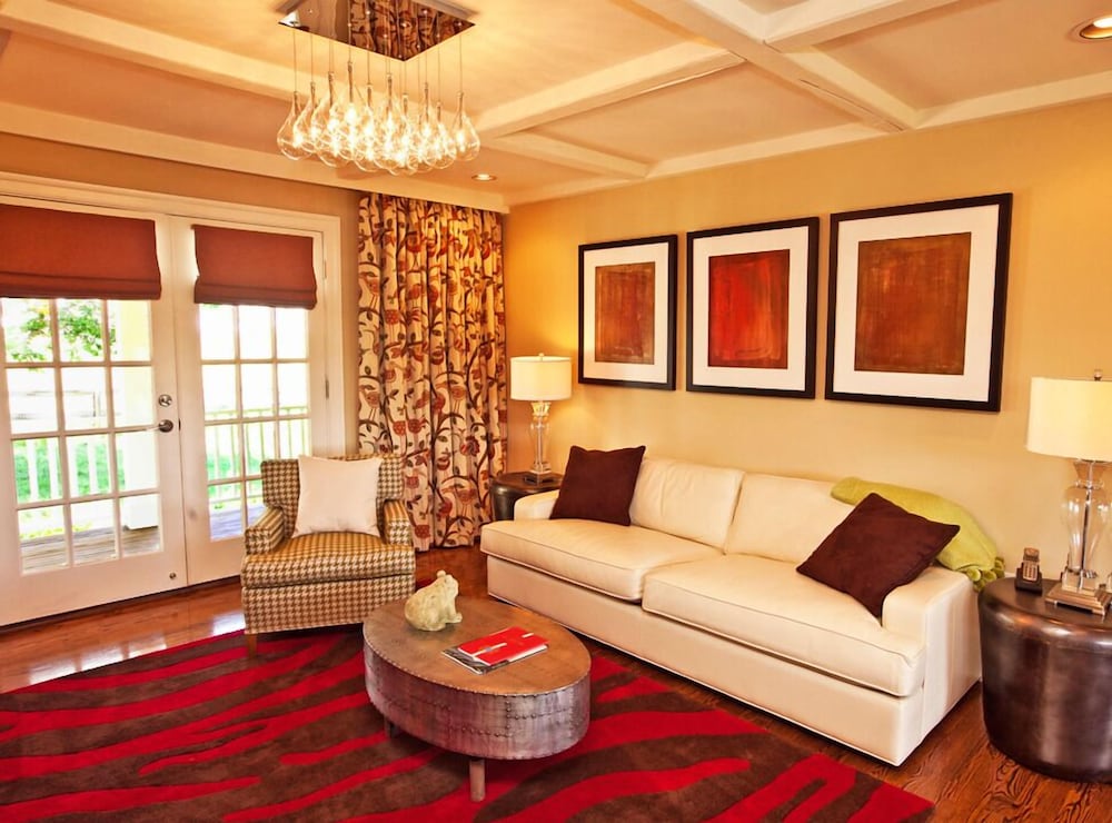 Room (Overlook West) photo 1