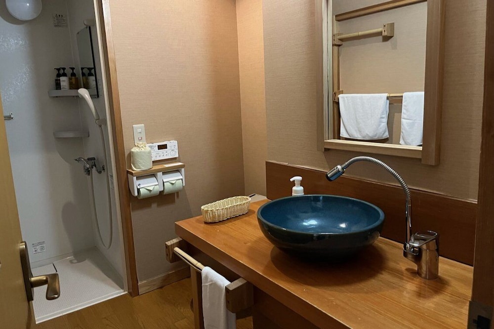 Double Room With Shower Booth.. 20sqm, Non-smoking - Photo 2