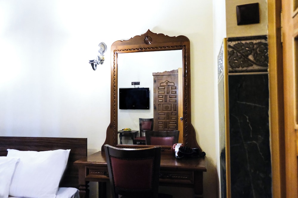 Deluxe Double Room photo 2