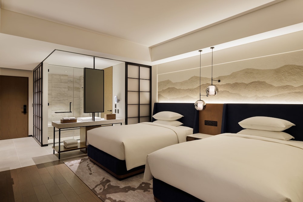 Club Room, 2 Double Beds - Photo 1