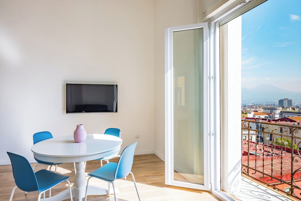 Apartment (2 Bedrooms)