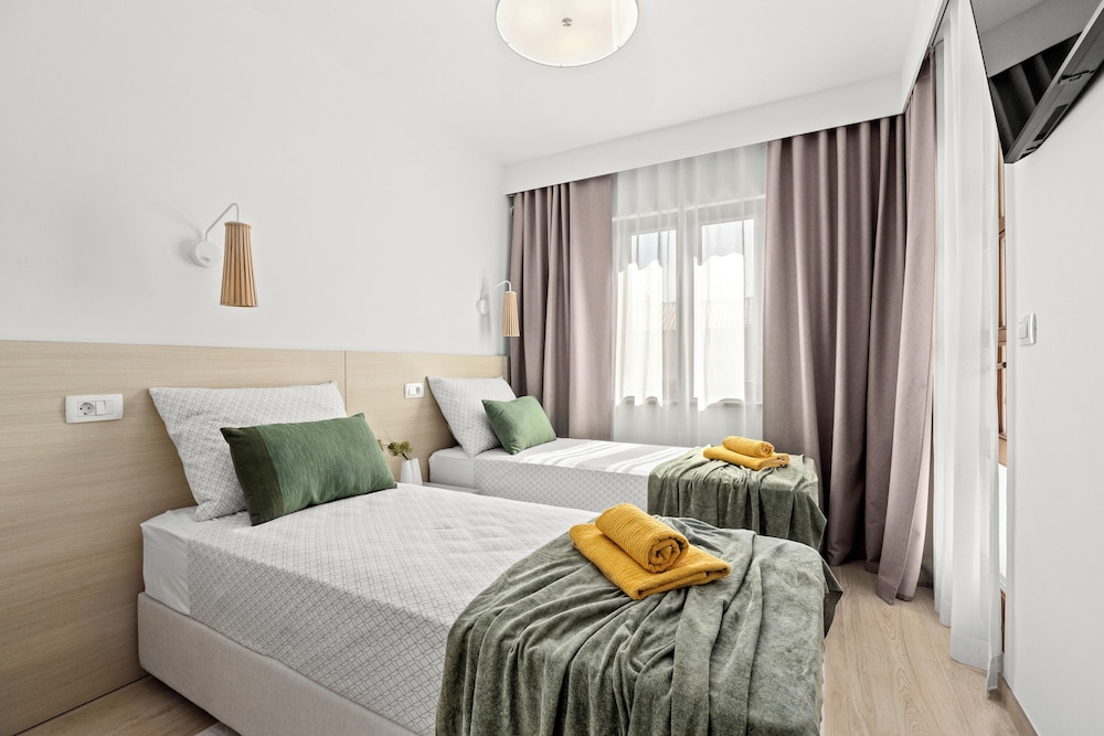 Family House, Multiple Bedrooms (Casa Dika Pool & Lounge) photo 1