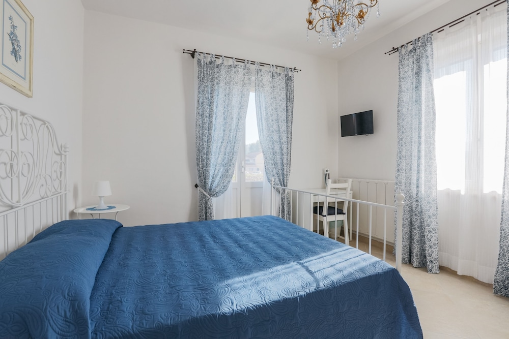 Double Room, City View photo 1