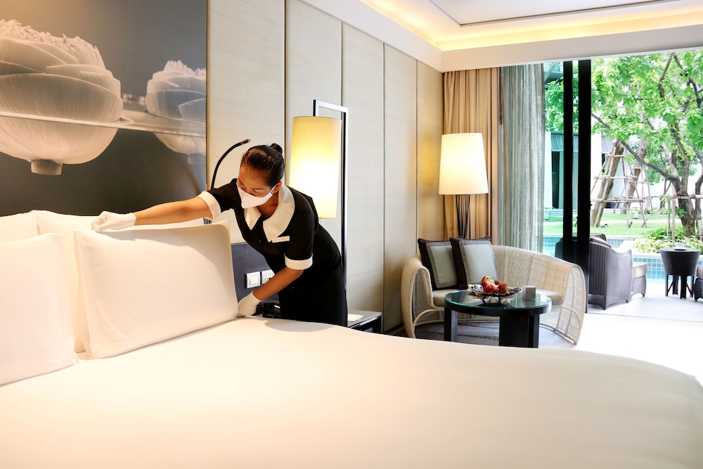 The Presidential Suite with Executive Lounge Benefit