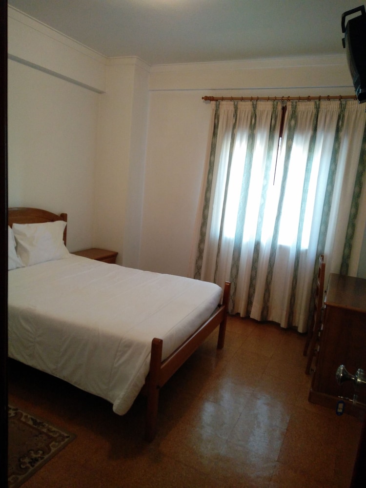 Basic Double Room photo 2