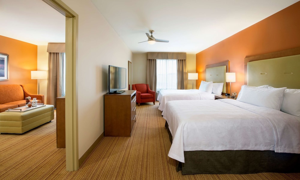 Suite, 2 Queen Beds