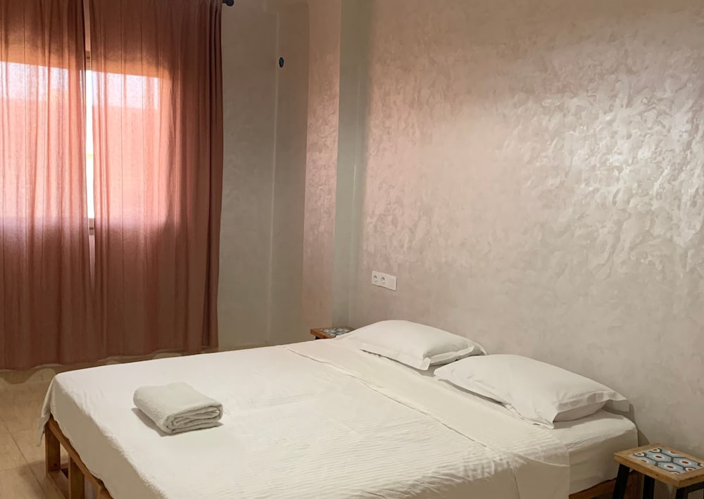 Deluxe Double or Twin Room photo 1