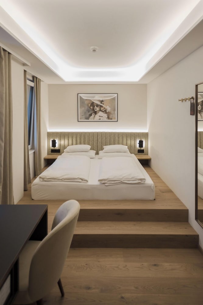 Superior Room - Photo 3