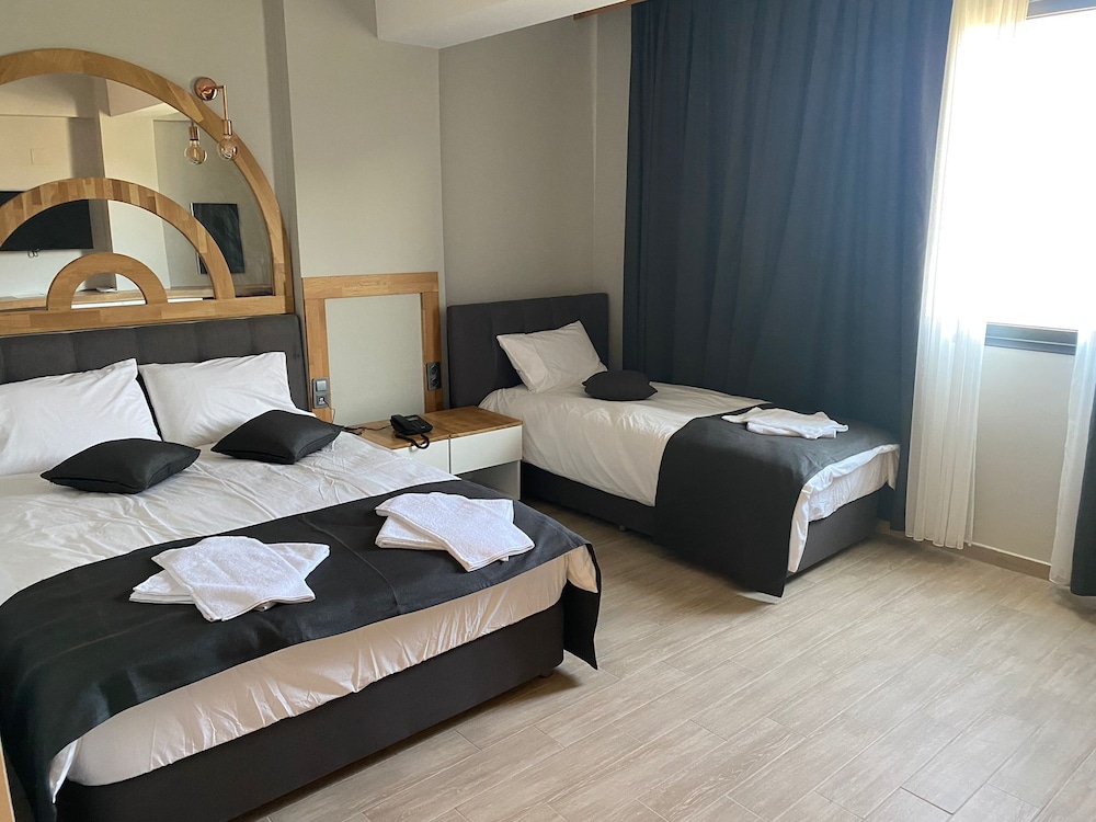 Standard Triple Room photo 1