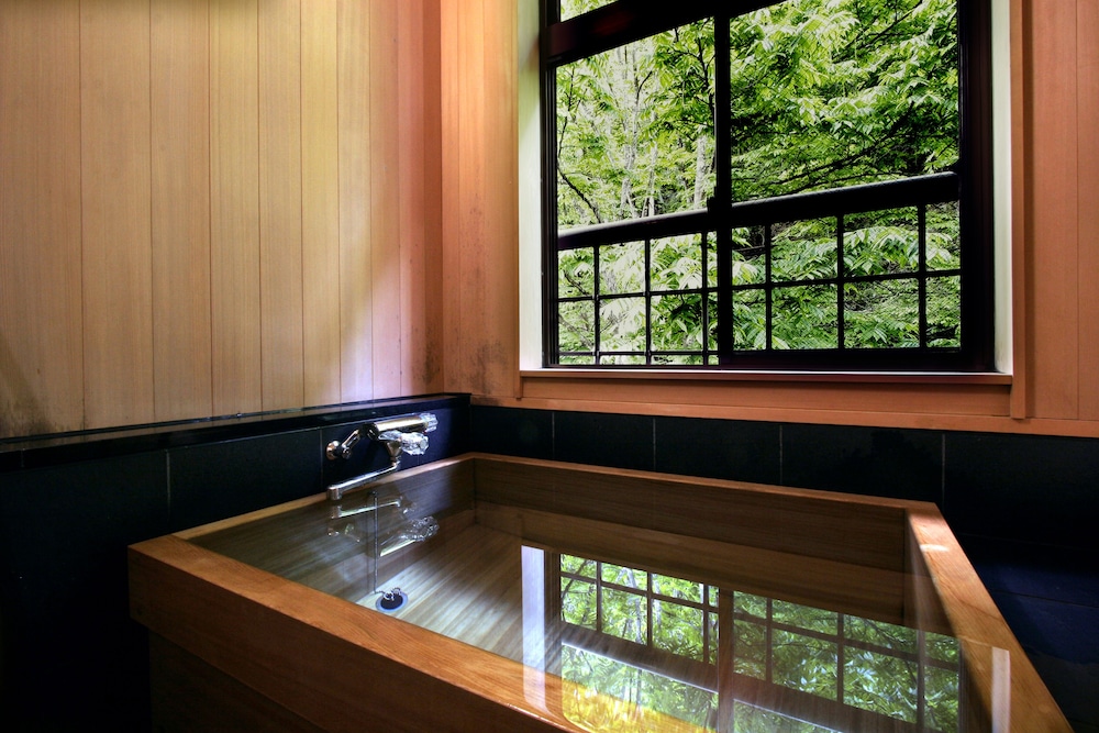Japanese-Style Superior Room (Private Bathroom) photo 2