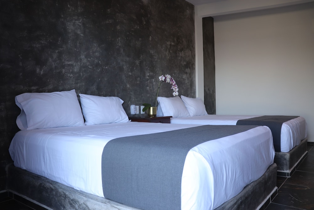 Quadruple Room, 2 Double Beds photo 3