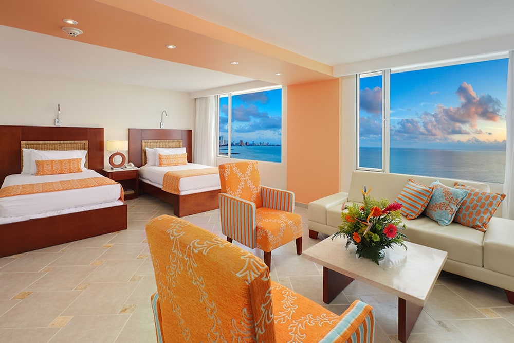 Superior Twin Room, Ocean View - Photo 11