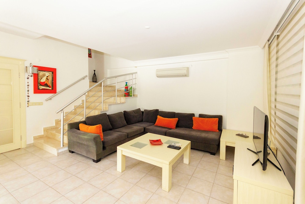 Family Villa photo 1