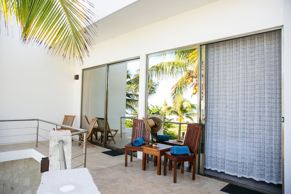 Deluxe Double Room, Non Smoking, Ocean View photo 3