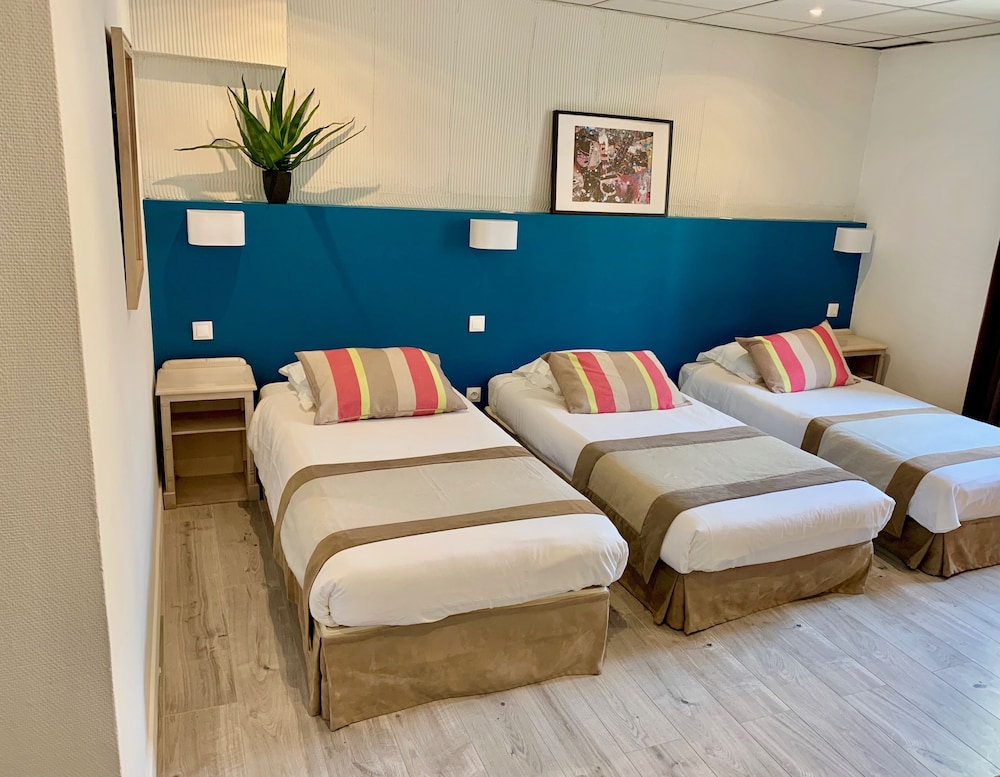 Triple Room - Photo 1