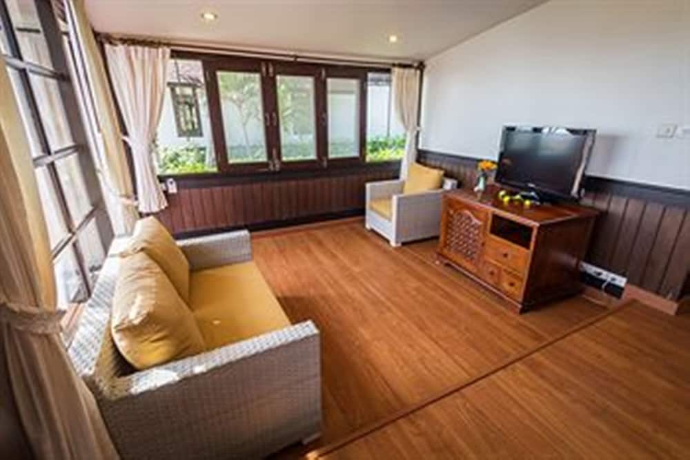 Villa, 1 Double Bed, Beach View photo 2