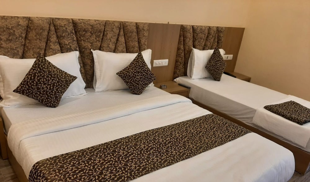Deluxe Quadruple Room photo 2