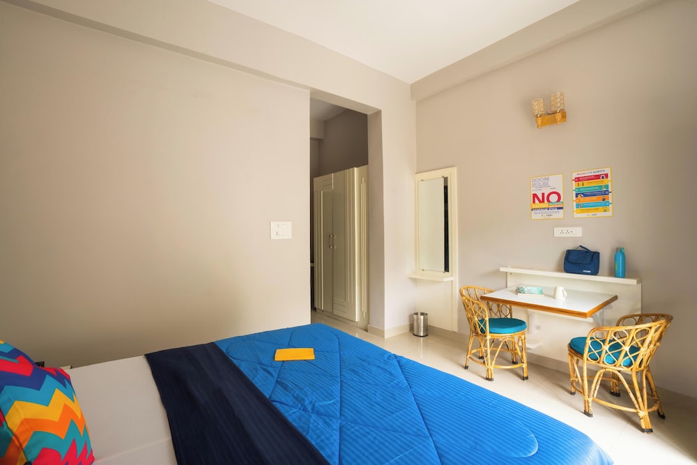 Deluxe private Ac room With Ensuite Bathroom - Photo 5