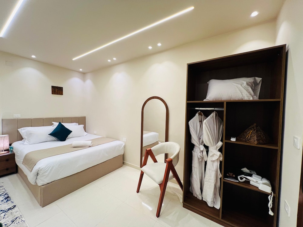 Superior Double or Twin Room, Mountain View
