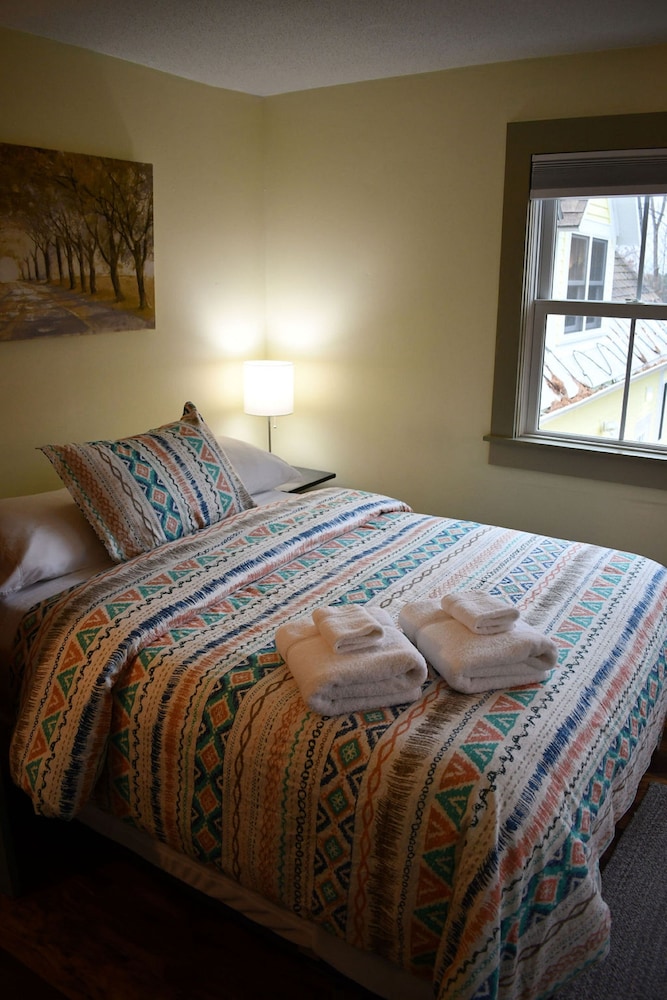 Family Room, Multiple Beds, Garden View photo 1