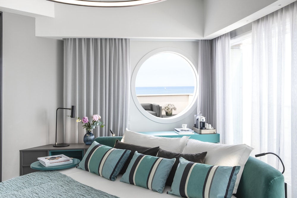 Grand Suite - Photo 1