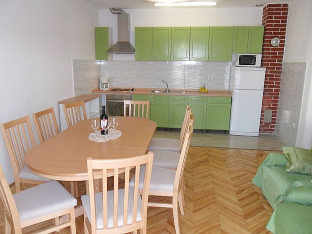 Apartment (Ivo - 0,5 km from sandy beach - A2(6+) photo 1